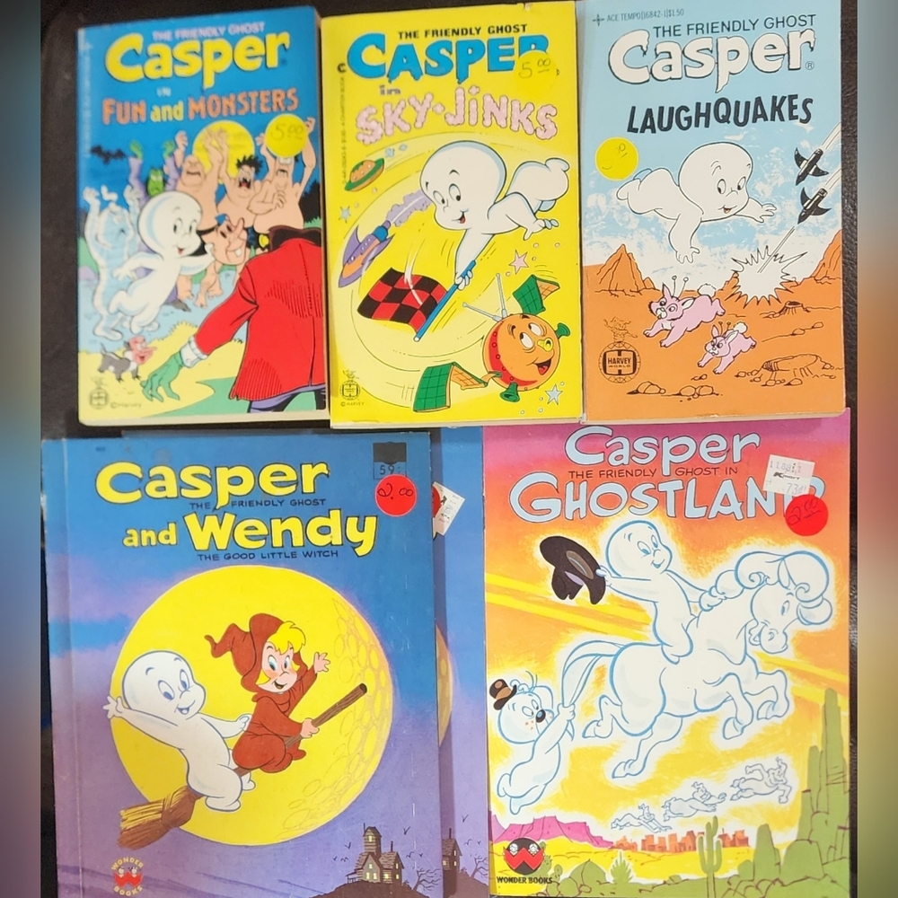 Casper the Friendly Ghost Comic Book Set